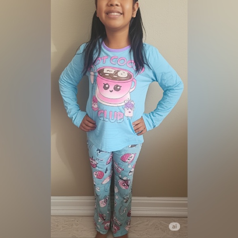The Children's Place Pajama Set Blue and Pink Winter Design